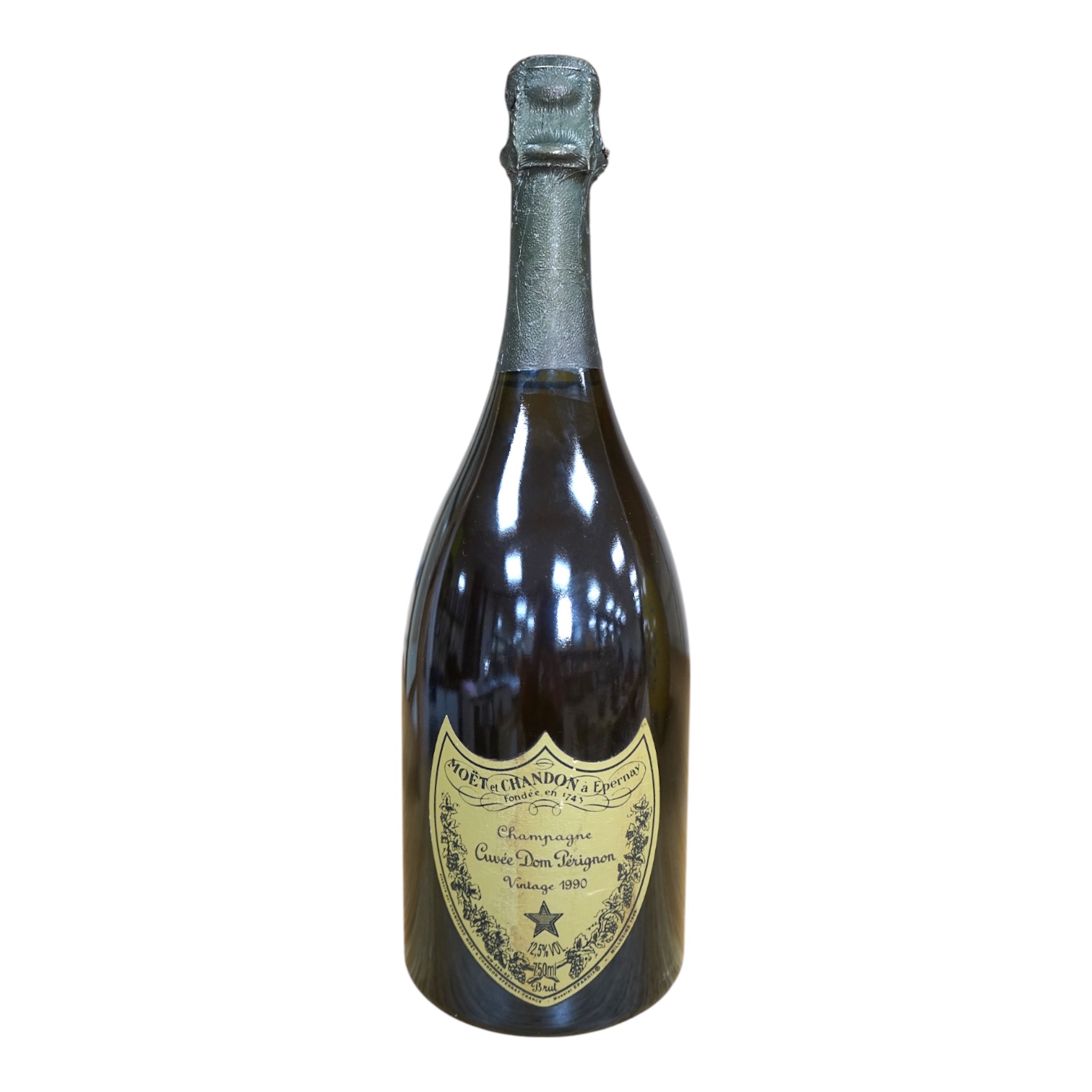 A bottle of Dom Pérignon, vintage 1990. Condition - storage unknown